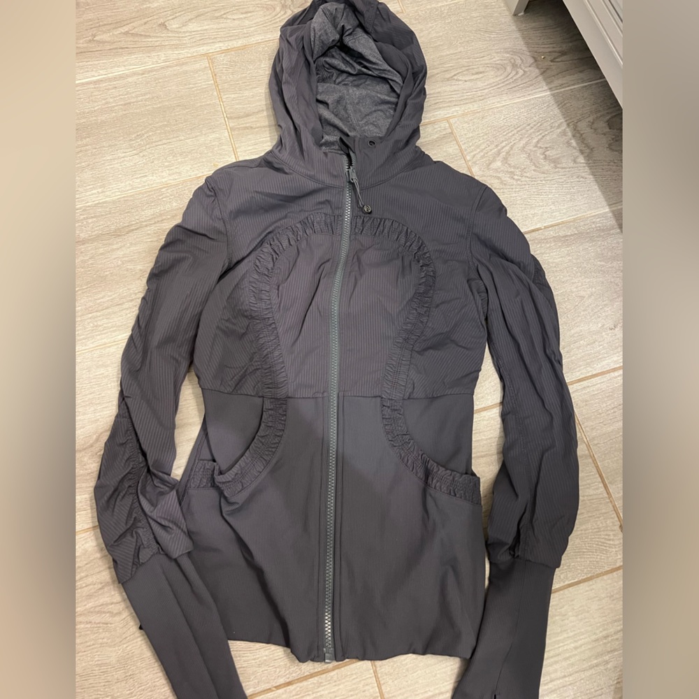 Lululemon jacket